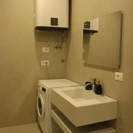 Dobro Center * Shkoder